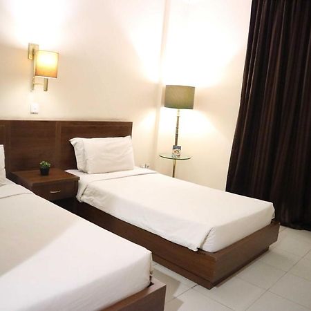 Excellent Seven Boutique Hotel Bandung Zewnętrze zdjęcie